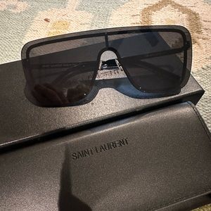 Saint Laurent black oversized sunglasses style SL364